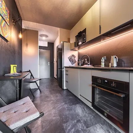 Magnolia Modern Apartamento Breslavia