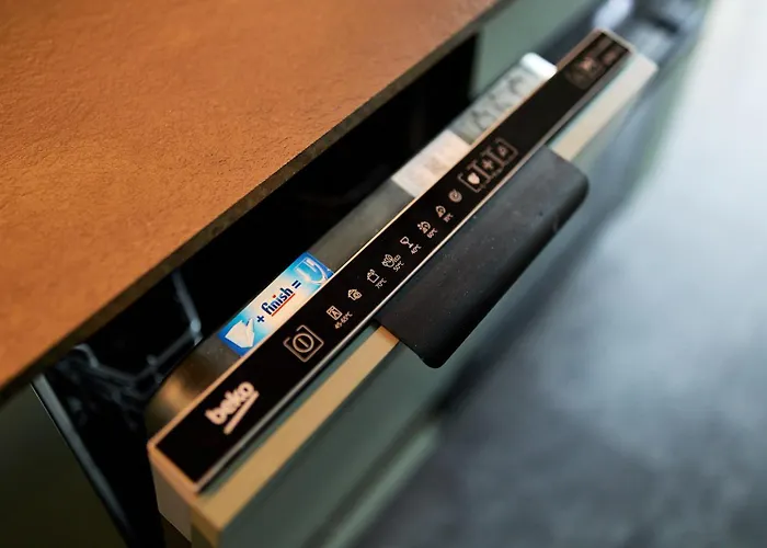 Magnolia Modern By Bookinghost Wrocław